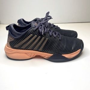 K-Swiss Hypercourt Supreme size 7.5 Graystone and Peach Nectar